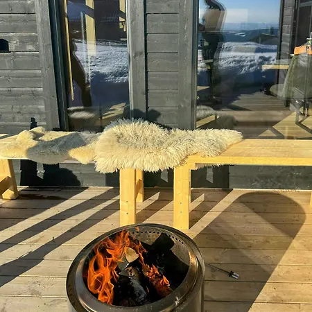Modern With Outdoor Sauna By Nord-mesna Vakantiehuis *