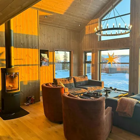 Modern With Outdoor Sauna By Nord-mesna Vakantiehuis Sjusjoen