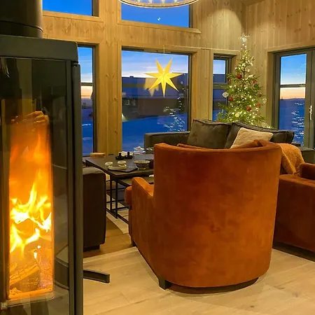 Modern With Outdoor Sauna By Nord-mesna Vakantiehuis Sjusjoen