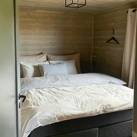 Vakantiehuis Modern With Outdoor Sauna By Nord-mesna
